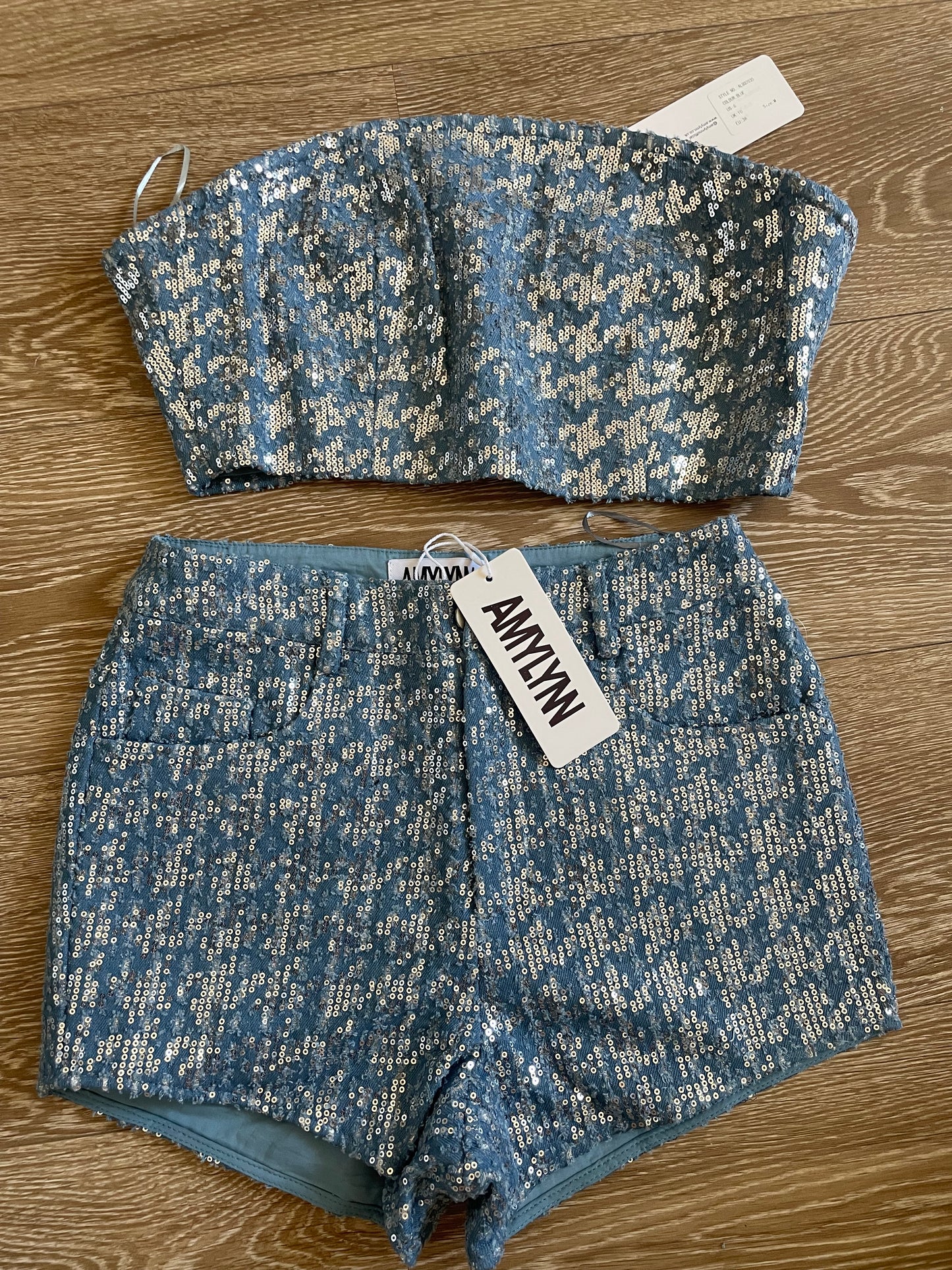 Set di short e top con paillettes Theo